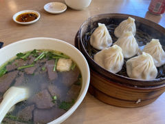 -佬钱湾仔(衣裳街店)