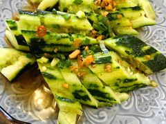 凉拌黄瓜-十面欢腾·海鲜面·台式Bistro(长乐路店)