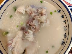 -易老妈蹄花.创于1935(总店)