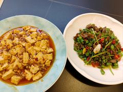 -爱的果实月嫂育婴师(世纪东方店)