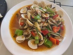 -覃记海鲜美食餐厅