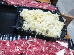 -果松木炭酸菜铜火锅·外婆参鸡汤