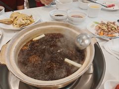 -天宜隆蘑菇宴火锅(石景山旗舰店)