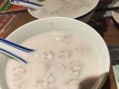 -肥仔文澳门猪骨煲(南京西路店)