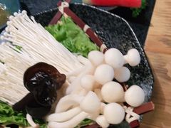 -湊湊火锅·茶憩(上海合生汇店)