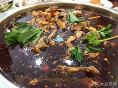 -刘胖娃鱼庄·特色肥肠鱼(杨家坪店)