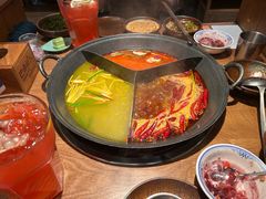 -巴卤社老火锅(财富店)