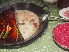 -五里关火锅(上海鑫耀·光环Live店)