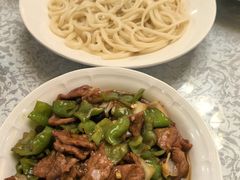 -汗腾格里·风味餐厅(新疆驻京办店)