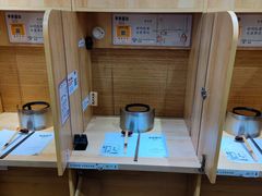 -独食火锅·半米屋台(直营总店)