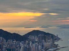 -OZONE 顶楼酒吧(香港丽思卡尔顿酒店)