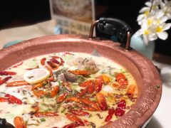 -佬麻雀·剁椒鱼头(京基KK One店)