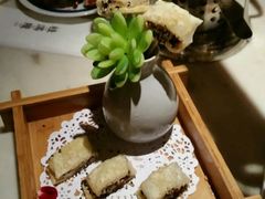 -桂满陇·手作小笼包&江南叫花鸡(中山公园店)