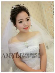 -艾米丽婚纱礼服