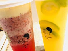 芝芝莓果-喜茶(上海正大广场店)
