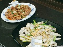 果仁炒生鱼片-禄源公·老莞诚饭店