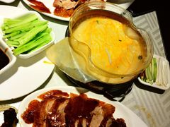 -湖庭壹品鸭王·传统北京烤鸭·别墅私房菜·庭院宵夜(江宁店)