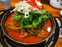 -喇喇排骨火锅·传统韩式脊骨汤(望京西园总店)
