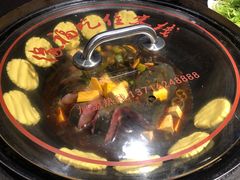 -缘福乡村铁锅炖民宿(八达岭店)