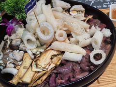 -一朵菌·野生菌探索家火锅(南亚店)