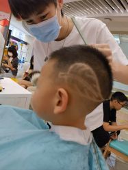 -爆米花儿童美发乐园(布吉华润万象汇店)