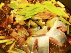 手工面-忆乡情铁锅炖鱼饭店(延庆店)