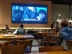 -HUZI虎滋精酿餐吧(京西大悦城店)