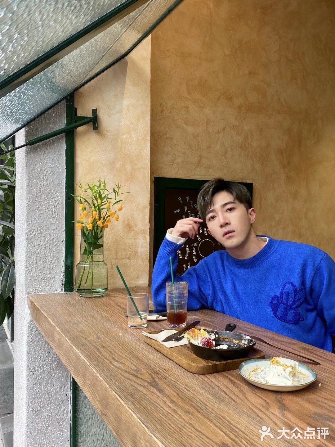 致落日余晖，一抹黄昏