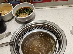 -龍歌自助小火锅(芝罘万达店)