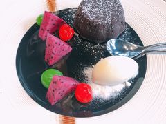 熔岩巧克力蛋糕-鼎鼎西餐厅