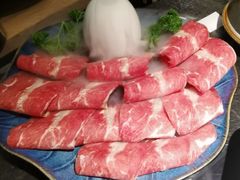 厚切安格斯雪花牛肉-新草堂锅物料理(泉城路店)