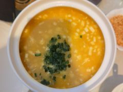 -阿瓦山寨·湘菜现炒·剁椒鱼头王(咸阳总店)