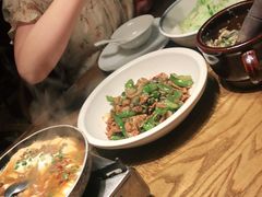 -爱碗亭·鲜炒湖南菜(壹城中心店)