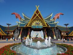 -七彩云南欢乐世界