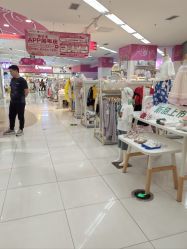 -孩子王童乐园(成都吾悦广场店)