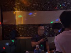 -音乐在线主题氧吧KTV(佳宁娜广场店)