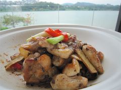 春砂仁焗鸡-悦湖公馆