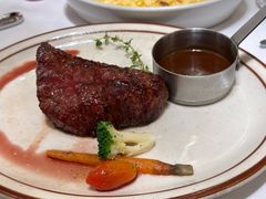 高温炙烤厚安格斯雪花牛排-马克西姆俄罗斯餐厅(通亚街店)