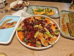 -街角等你.大连海鲜烧烤.经典铁板海鲜串(西安路店)