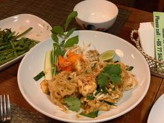 -Phensiri Thai Restaurant