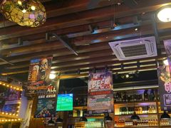 -鲨鱼美式餐厅酒吧Sharky