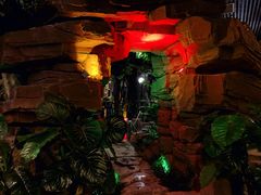 -泉城欧乐堡戏水湾艺术养生温泉