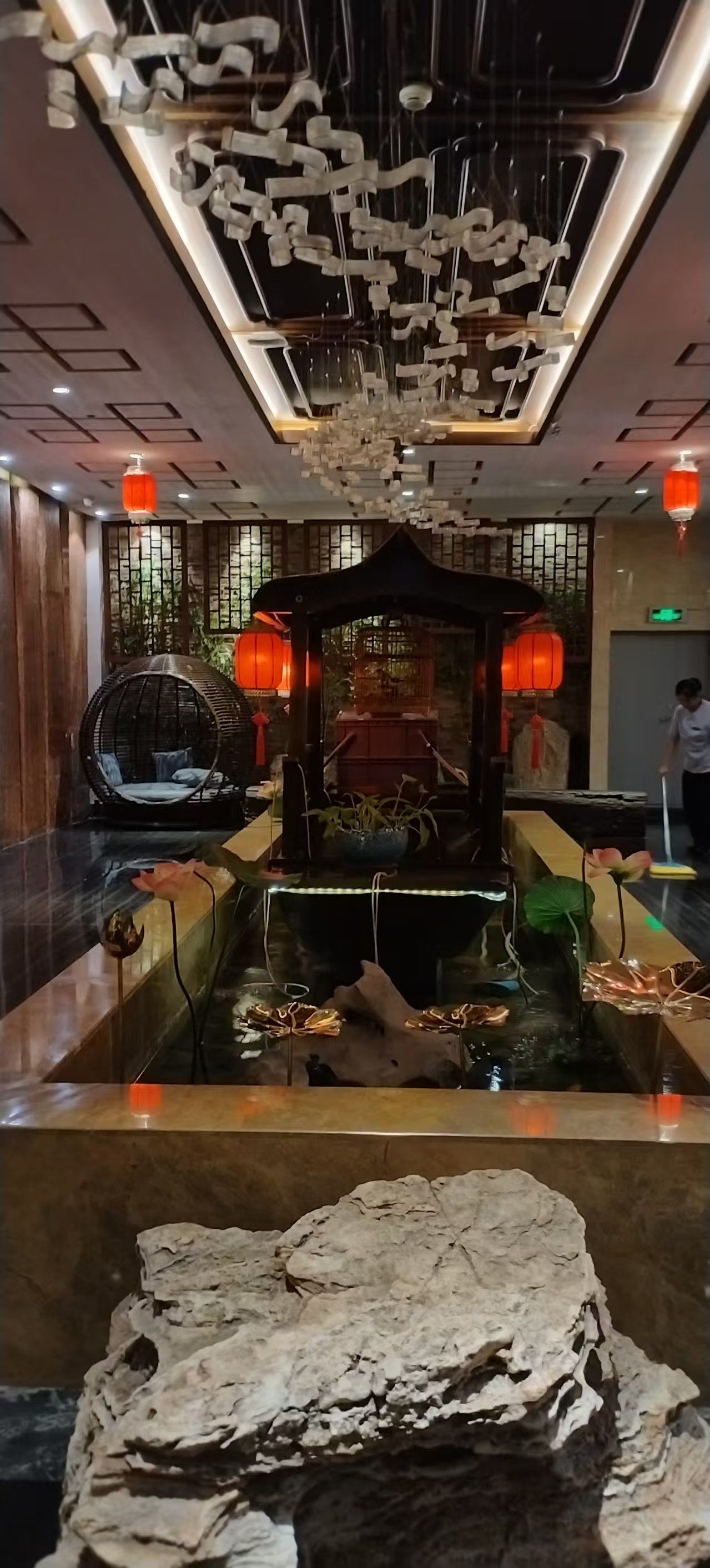 0元玩转这座城青瓦台汤泉环境非常非常的好