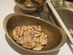 -桂满陇·江南茶餐厅·蟹黄小笼汤包(中山公园店)