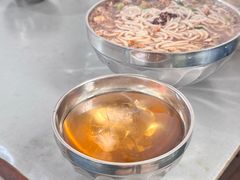 -正宗杨记普洱酸醋米线(总店)