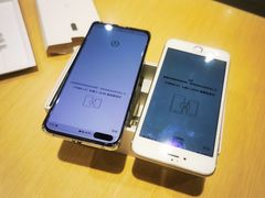 -华为授权体验店(中山公园来福士)