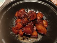 招牌红烧肉-俏江南天津时尚曲艺主题餐厅(马场道店)