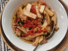 -新李记 · 口味菜馆(南郊公园店)