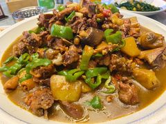 -俭寨大盘鸡·手抓肉·烧烤新疆菜(乌苏路店)