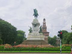 -斯福尔扎古堡